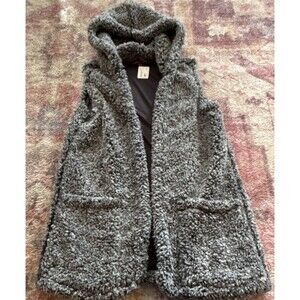 SilverGate Women's Gray Hooded Long Sleeveless Vest with Pockets Size M